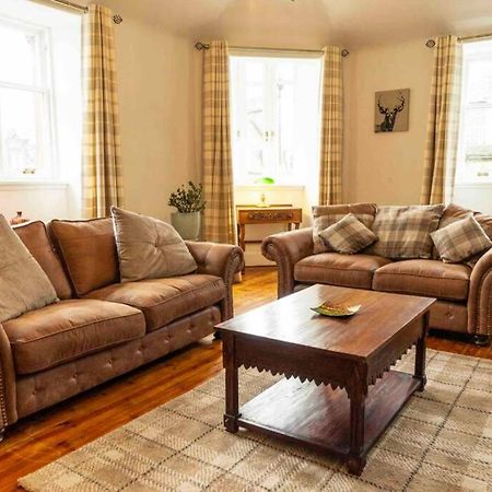 Spacious City Centre Apartment Full Of Character Inverness Exteriér fotografie