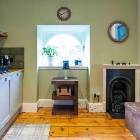 Spacious City Centre Apartment Full Of Character Inverness Exteriér fotografie